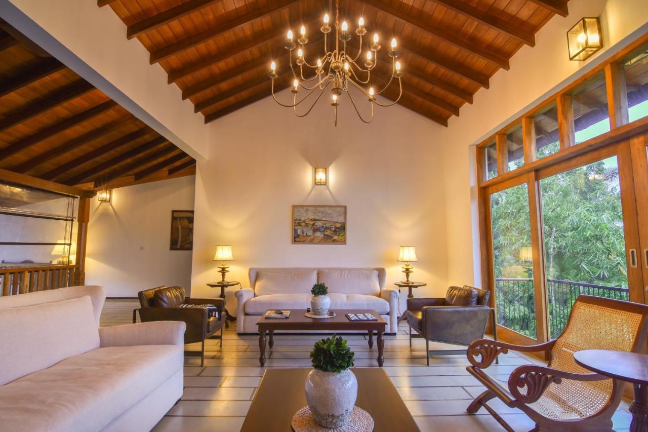 Niketh Villa Канди Экстерьер фото