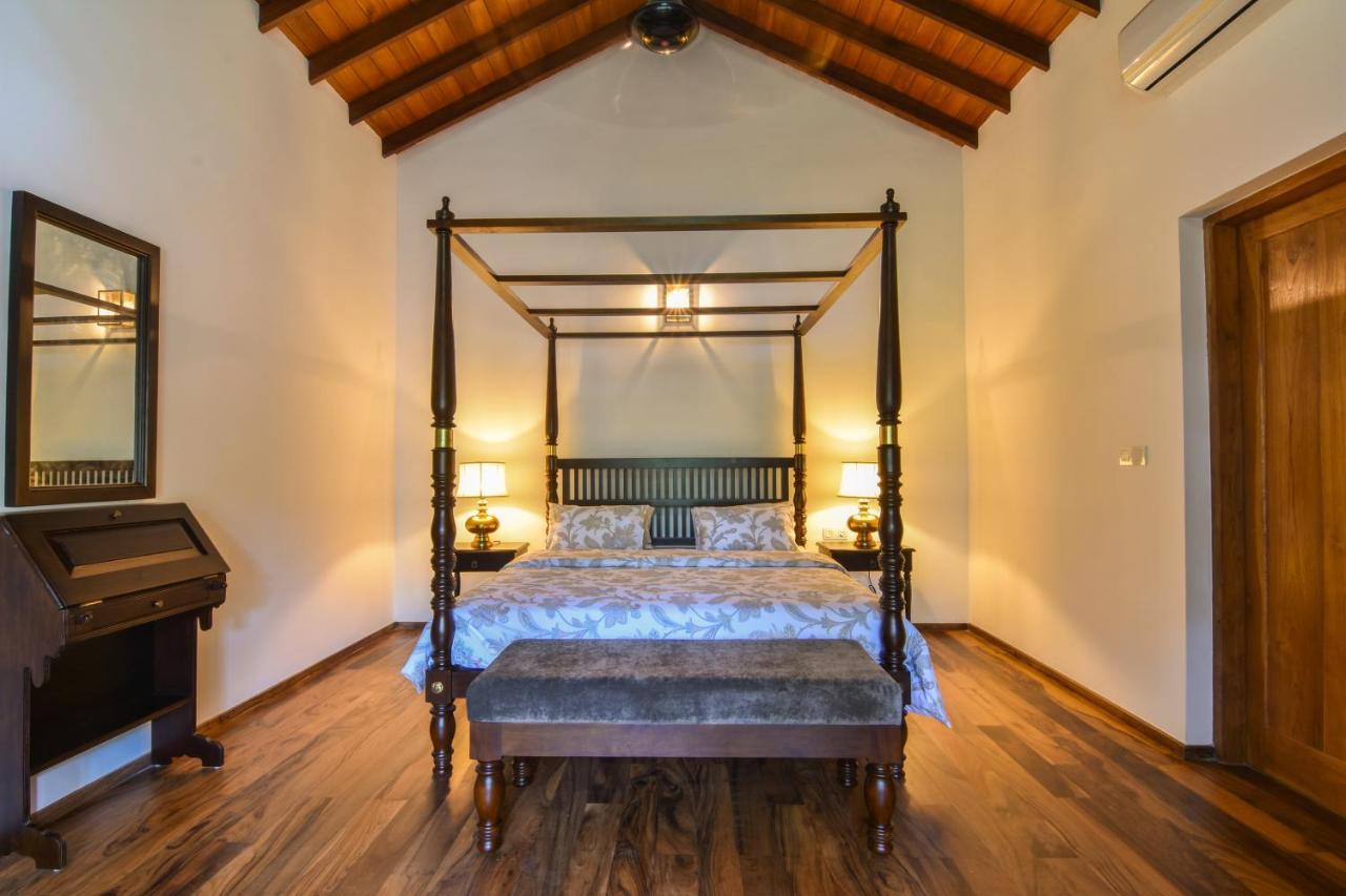 Niketh Villa Канди Экстерьер фото